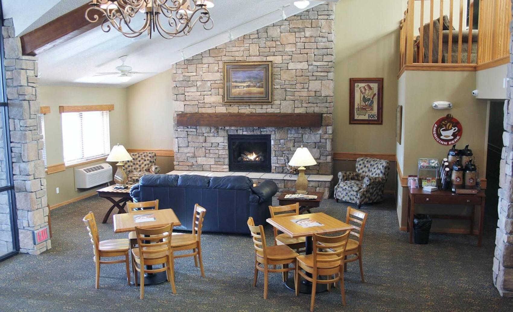 Americinn By Wyndham Cedar Rapids Airport Exteriér fotografie