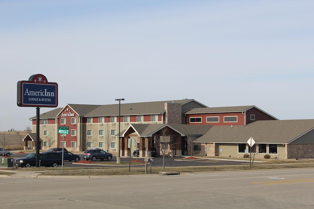 Americinn By Wyndham Cedar Rapids Airport Exteriér fotografie